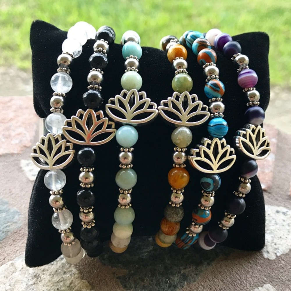 Purple agate silver plated lotus flower bracelet - Picture 6 of 8